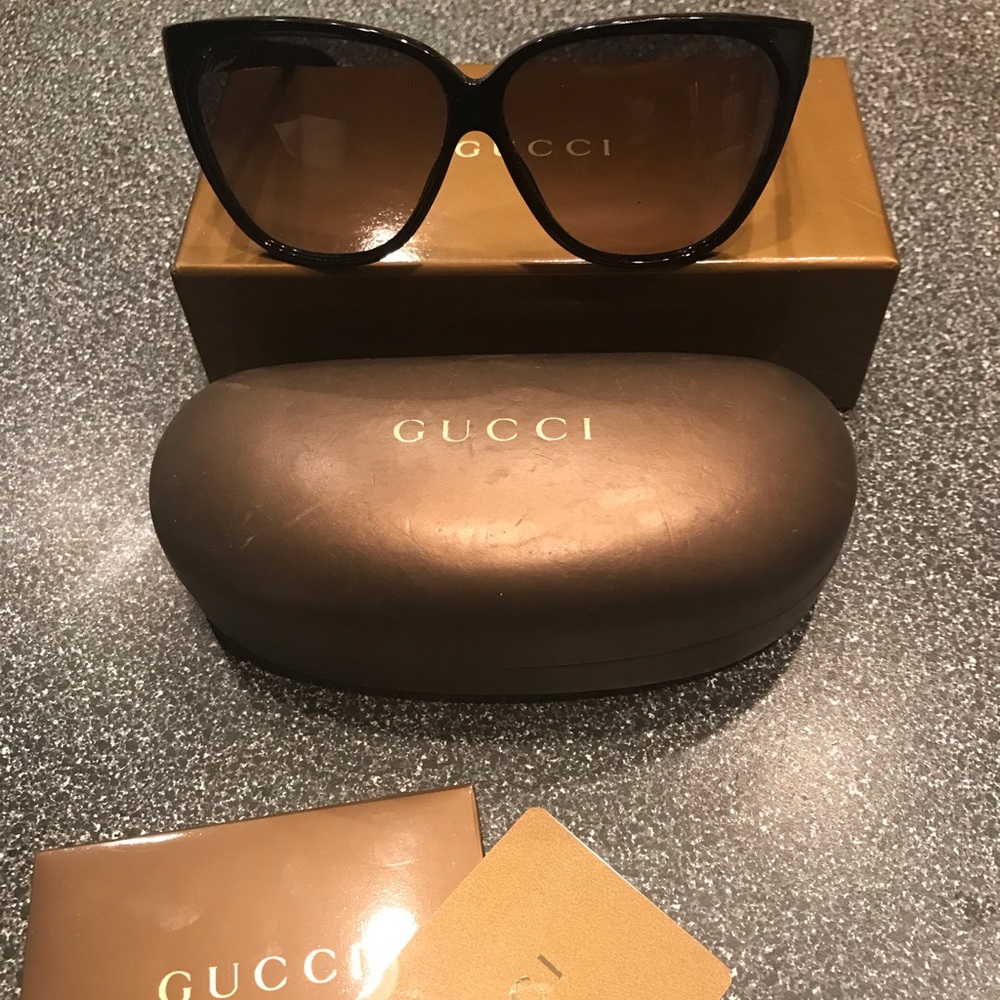 Authentic Gucci Cat Eye sunglasses